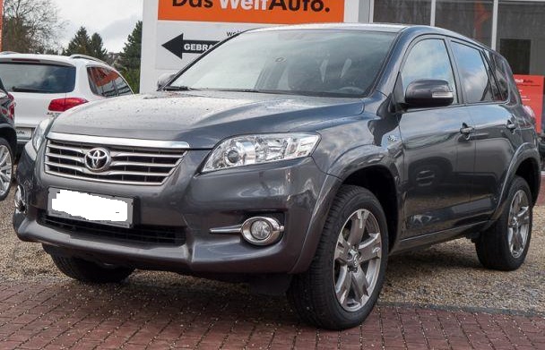 Left hand drive TOYOTA RAV 4 2.2 D-4D 4X4 EXECUTIVE